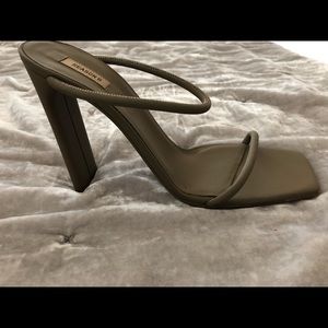 yeezy season 6 heels